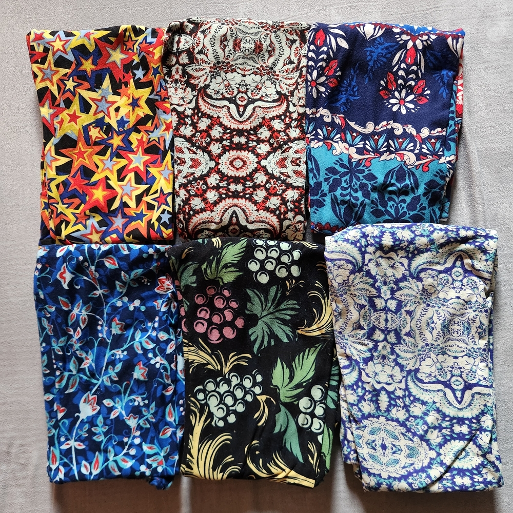 LuLaRoe OS Buttery Soft Printed Leggings Lot Set 6 Grapes Paisley Stars Flowers